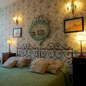 Bed & Breakfast Arco Dei Tolomei Roma